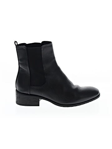 Kenneth Cole REACTION Ankle Boots (view 1)