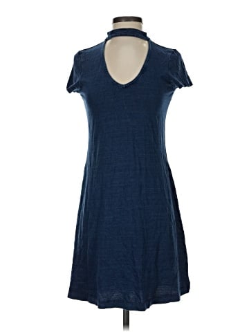 American Eagle Outfitters Casual Dress (view 1)