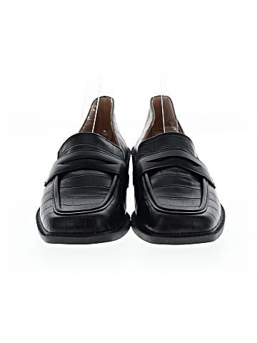 Unbranded Flats (view 2)