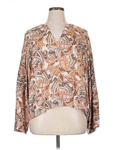 Jessica Simpson 3/4 Sleeve Blouse (view 1)