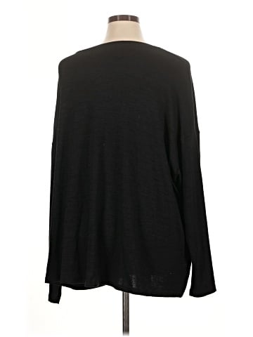 Stylus Long Sleeve T-Shirt (view 2)