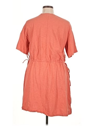 Old Navy Casual Dress (view 2)