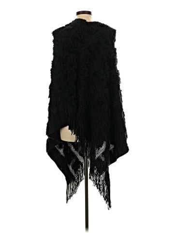 Max Edition Poncho (view 2)