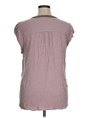 DR2 Short Sleeve Top (view 2)