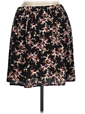 Old Navy Casual Skirt (view 2)