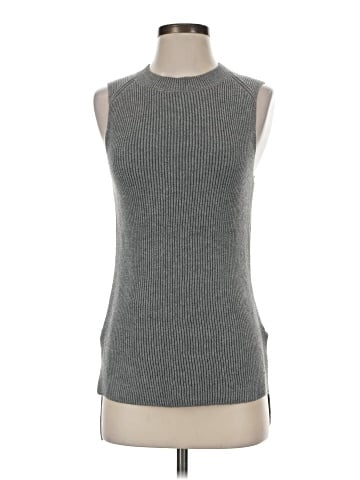 Bass Sleeveless Top (view 1)