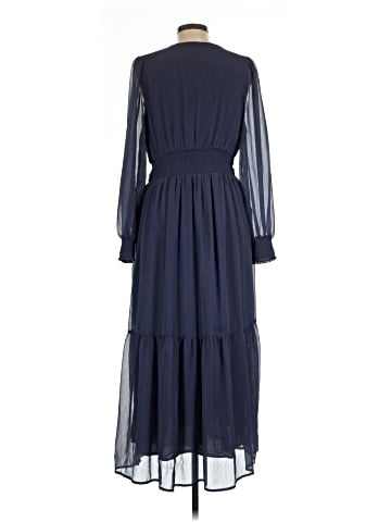 Old Navy Casual Dress (view 2)