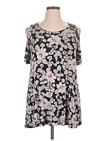Lane Bryant Short Sleeve T-Shirt (view 1)