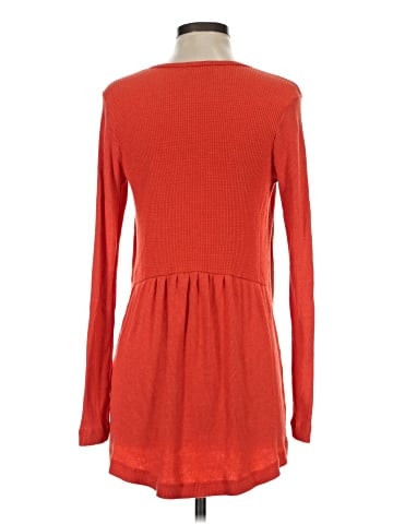 t.la Long Sleeve Top (view 2)