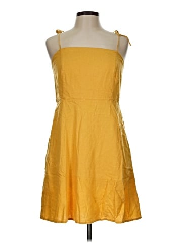 Old Navy Casual Dress (view 1)