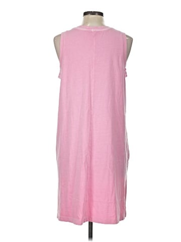 Old Navy Casual Dress (view 2)