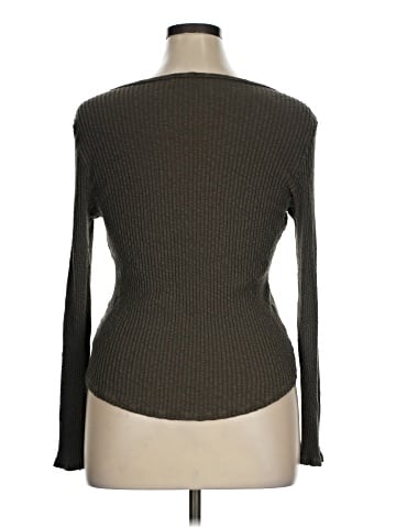 t.la Long Sleeve T-Shirt (view 2)