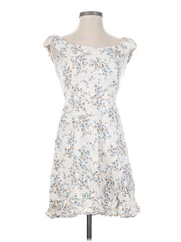 Old Navy Casual Dress (view 1)