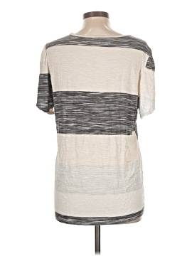 Lularoe Short Sleeve T-Shirt (view 2)