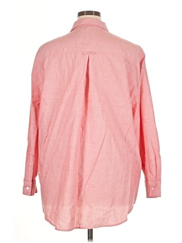 Old Navy Long Sleeve Button-Down Shirt (view 2)