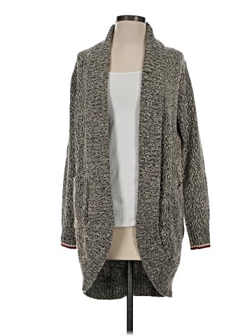 Roots Cardigan (view 1)