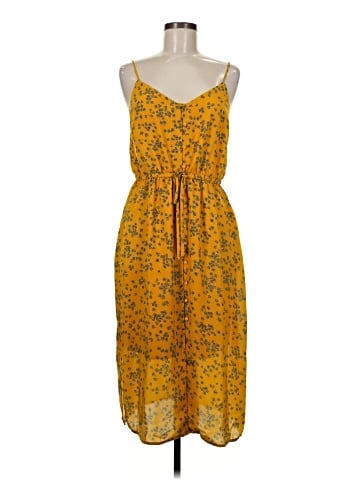 Cupcakes & Cashmere Casual Dress (view 1)