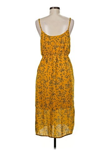 Cupcakes & Cashmere Casual Dress (view 2)