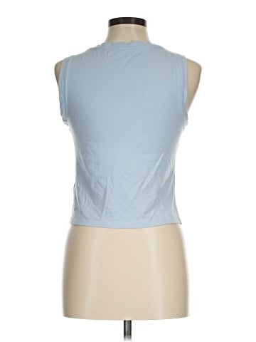 Old Navy Sleeveless T-Shirt (view 2)