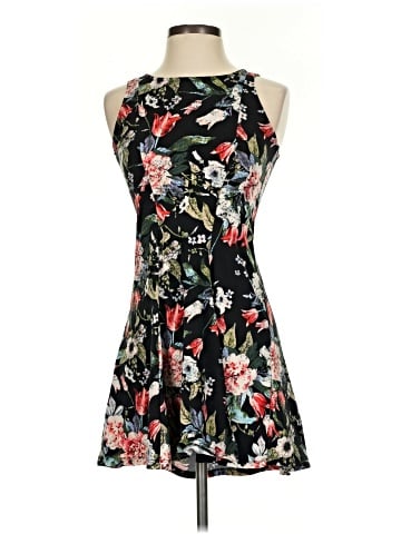 Mudd Casual Dress (view 1)