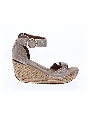 Volatile Wedges (view 1)