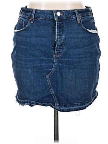 Old Navy Denim Skirt (view 1)