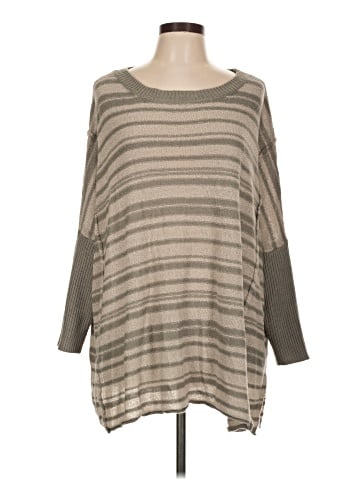 Listicle Poncho (view 1)