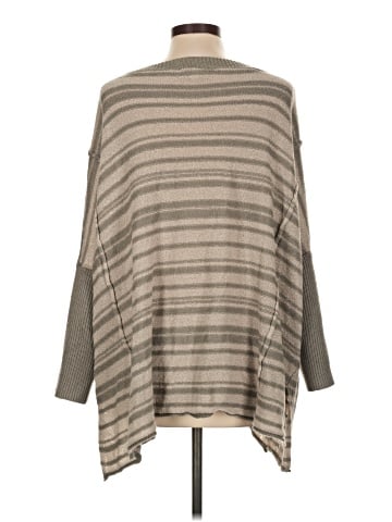 Listicle Poncho (view 2)