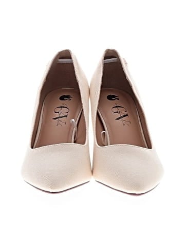 Gloria Vanderbilt Heels (view 2)