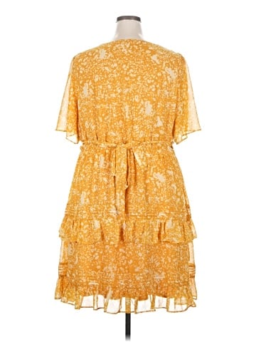 Simply Vera Vera Wang Casual Dress (view 2)