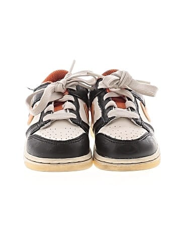 Nike Sneakers (view 2)