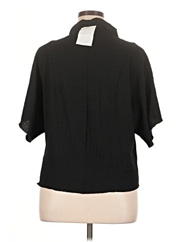 Vince Camuto Short Sleeve Blouse (view 2)