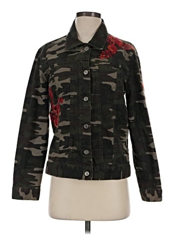 Pilcro and the Letterpress Jacket (view 1)