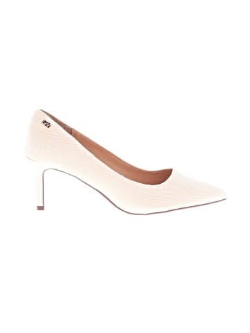 Gloria Vanderbilt Heels (view 1)