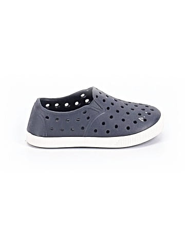 Old Navy Water Shoes (view 1)