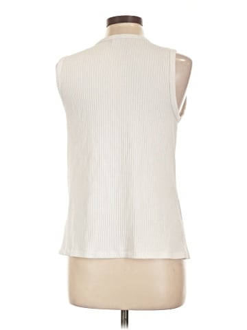 Old Navy Sleeveless Blouse (view 2)