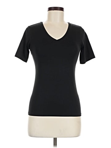 Uniqlo Short Sleeve T-Shirt (view 1)
