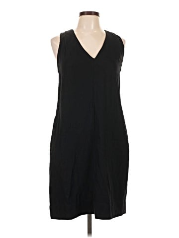Banana Republic Cocktail Dress (view 1)