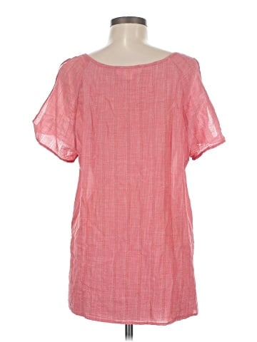 TWO by Vince Camuto Short Sleeve Blouse (view 2)