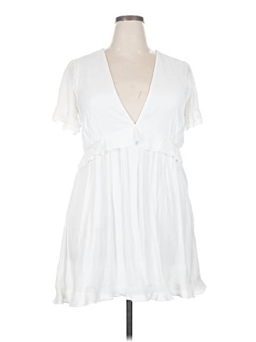 Show Me Your Mumu Casual Dress (view 1)
