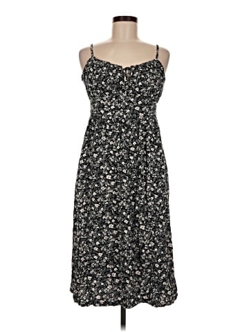 Old Navy Casual Dress (view 1)