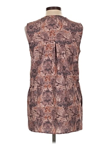 Mondetta Casual Dress (view 2)