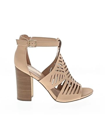 Dream Pairs Sandals (view 1)