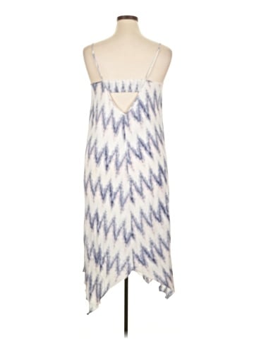 American Eagle Outfitters Casual Dress (view 2)