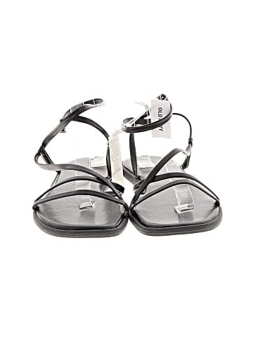 Old Navy Sandals (view 2)