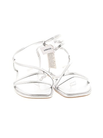 Old Navy Sandals (view 2)