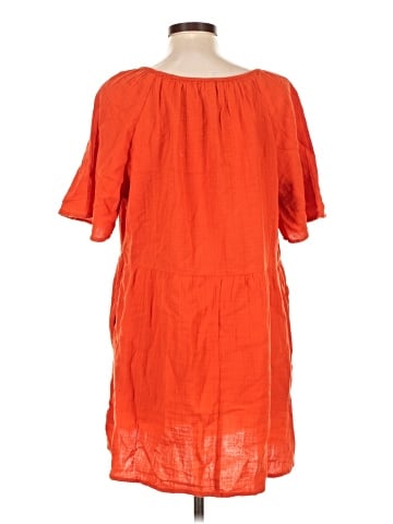 Old Navy Casual Dress (view 2)