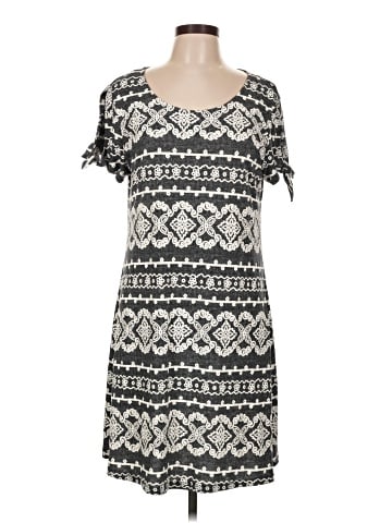 Ronni Nicole Casual Dress (view 1)