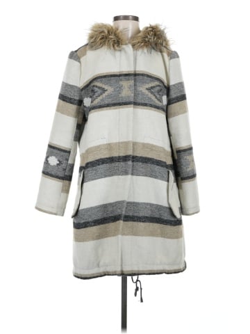 BB Dakota Poncho (view 1)
