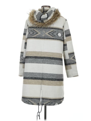 BB Dakota Poncho (view 2)